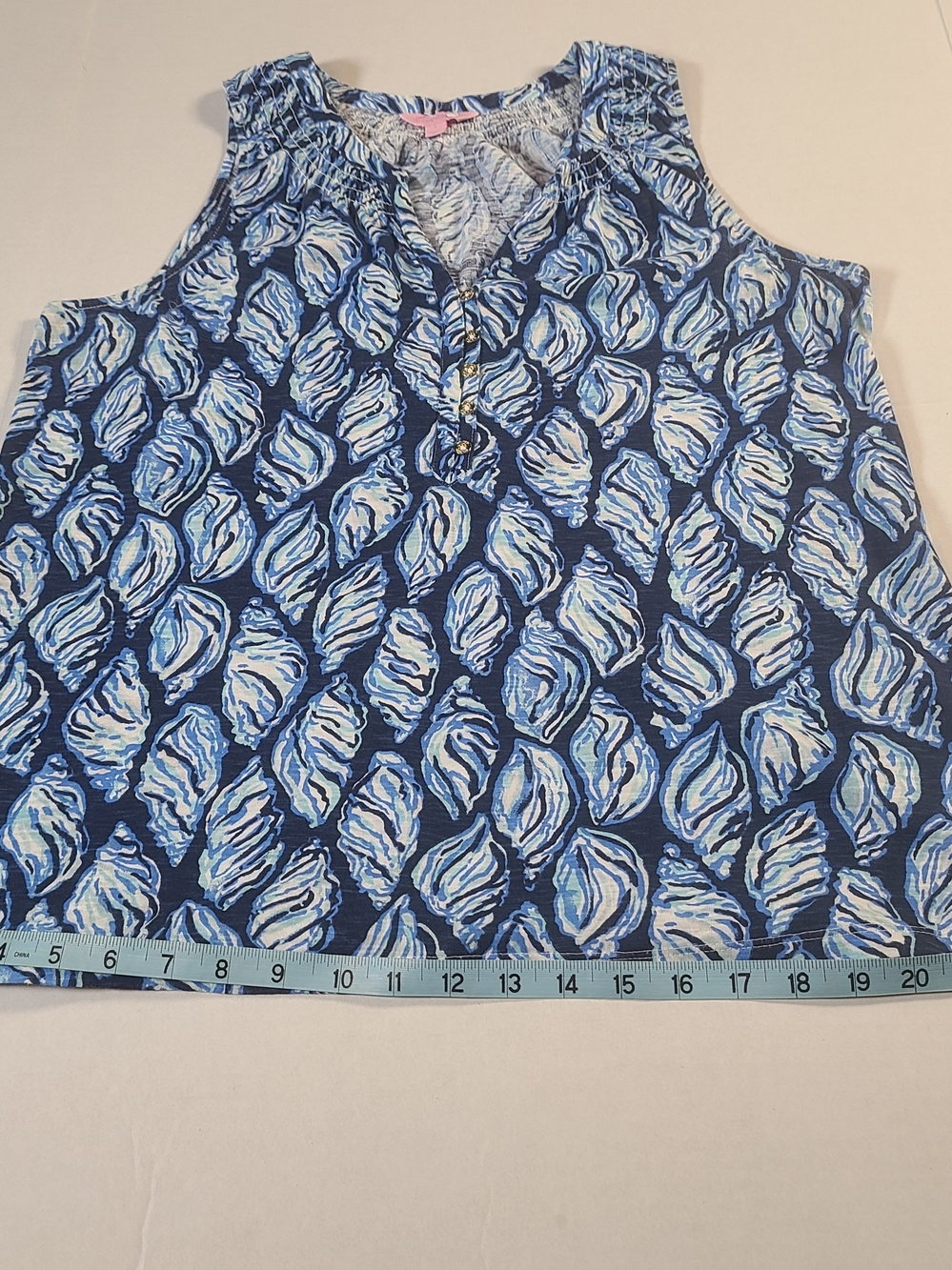 Lilly Pulitzer Blue Essie Smocked Cotton Resort Sleeveless V Neck Blouse Large - Picture 9 of 10
